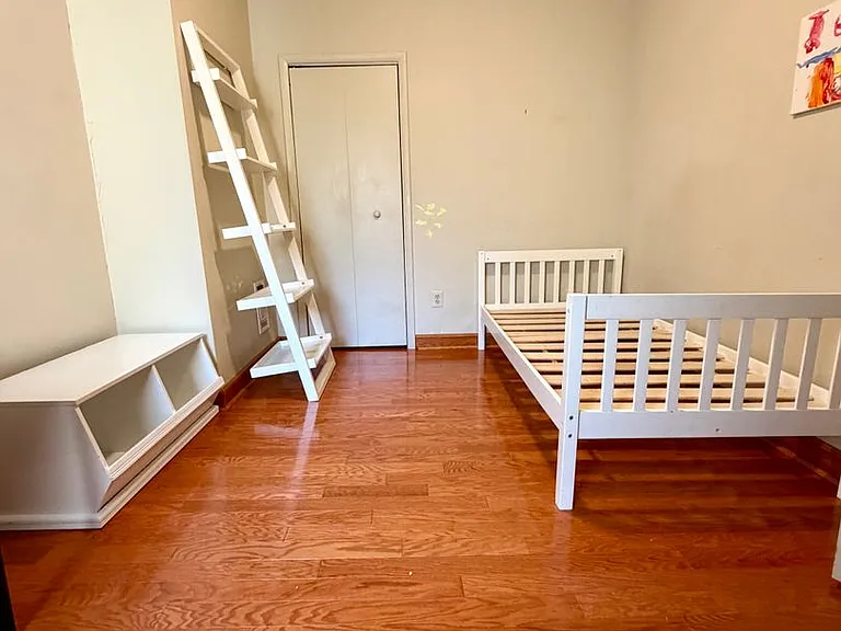 4518 Regent St — Photo 27