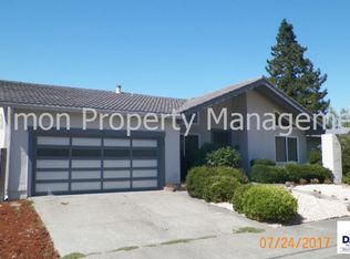316 Eastwood Dr, Petaluma, CA 94954