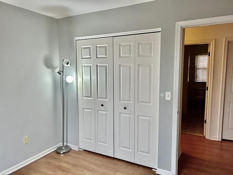 21509 W Georgetown Dr — Photo 6
