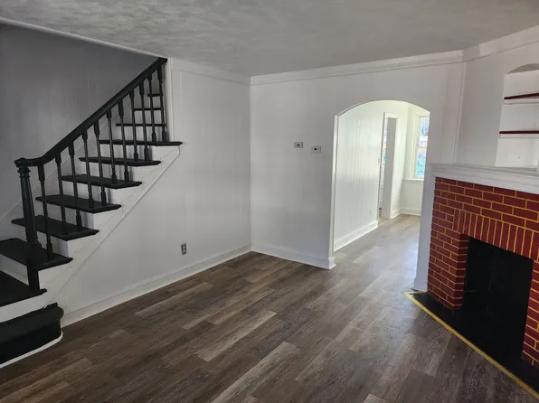 814 E 22nd St, Wilmington, DE 19802