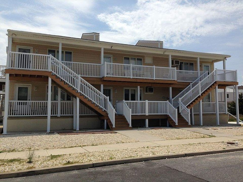 1st image of 5800 Landis Ave #B