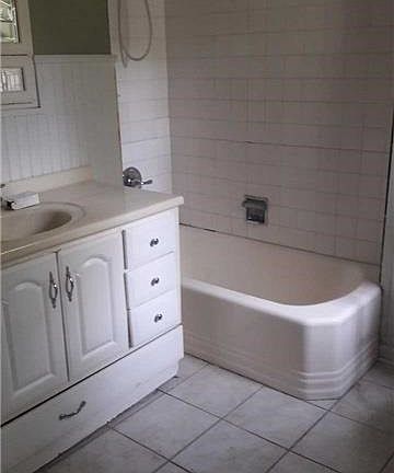 4th image of 63 Washington Ave
