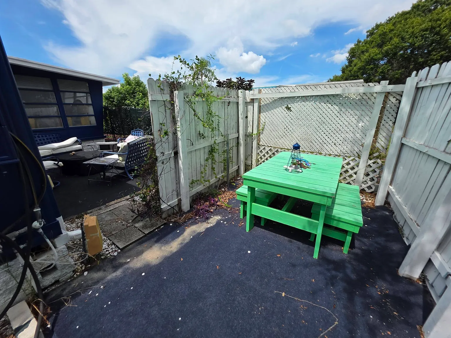 2 bed, $1,000 — Photo 4