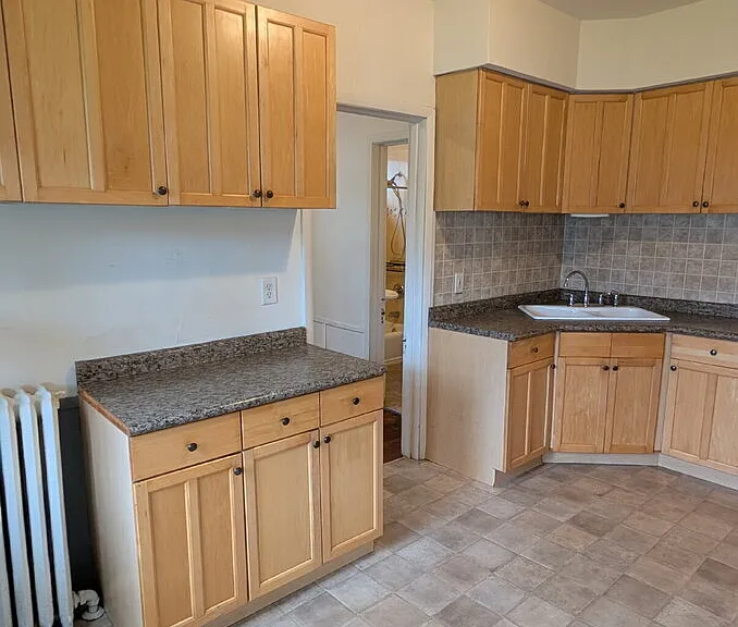 1326 Monroe St NE #1 — Photo 4