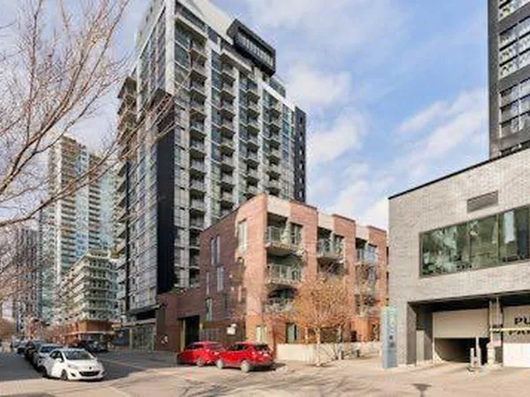 619 S Confluence Way SE #124, Calgary, AB T2G 1C1