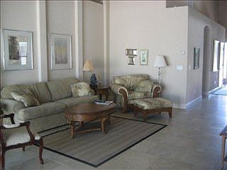 4th image of 17 Marshview Ln