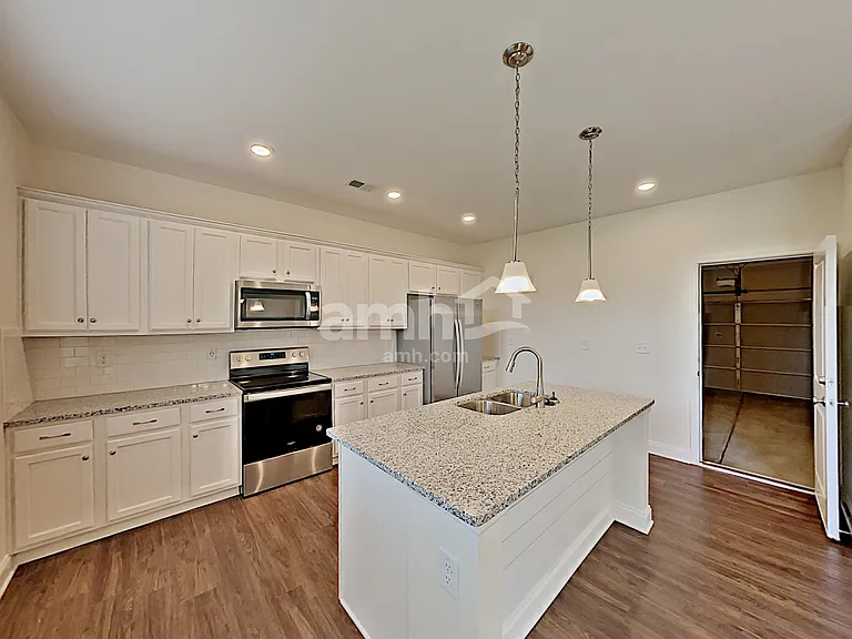 1110 Merlot Ct — Photo 5
