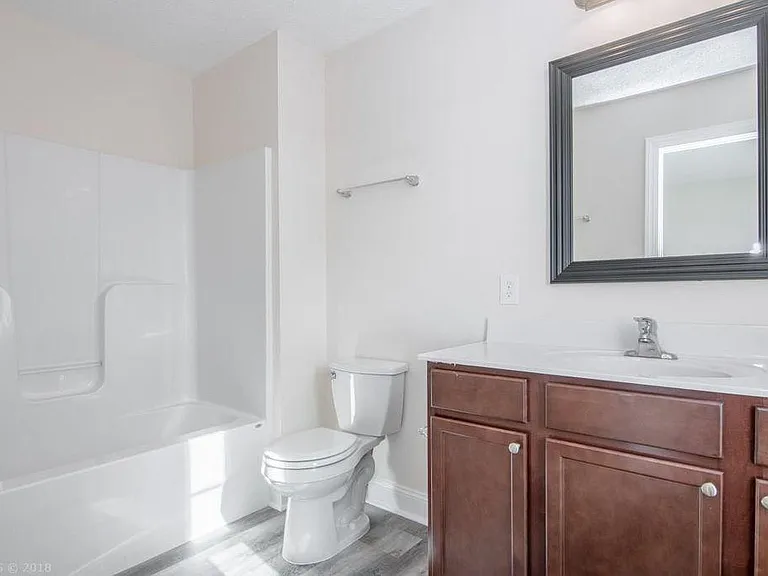 410 Pin Oak Dr NW — Photo 6