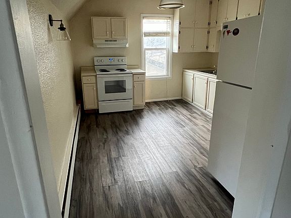4th image of 241 6th St