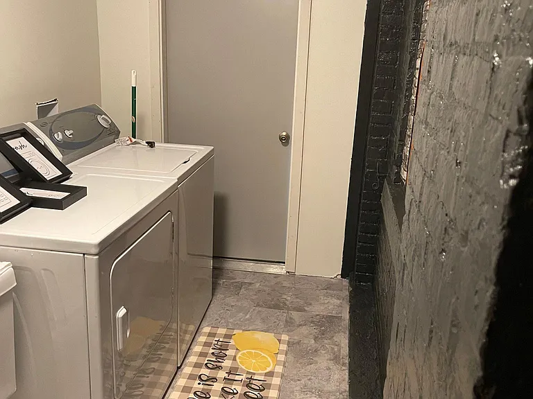 363 Groves Ct #W — Photo 22