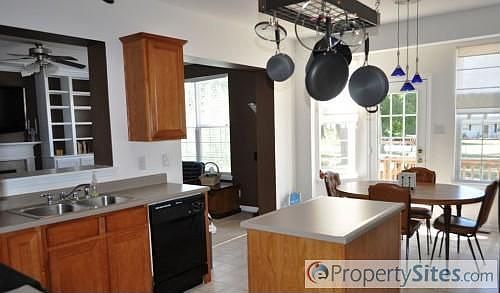 4th image of 8217 Long Walk Ct