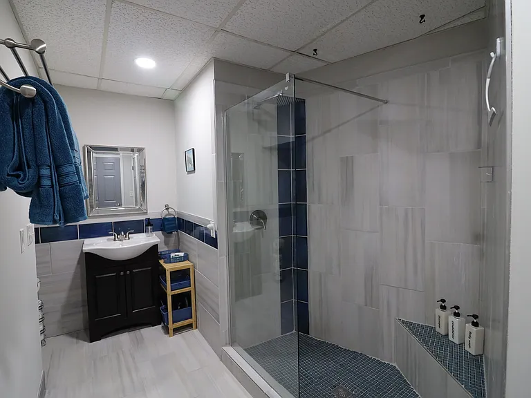4792 Woodspring Dr NE — Photo 24