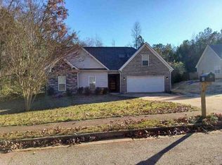 40 Valley View Dr, Covington, GA 30016