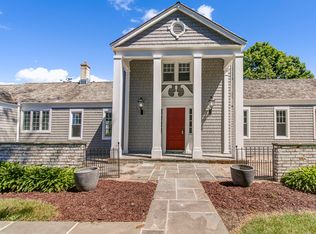 5411 Fairmont Rd, Libertyville, IL 60048