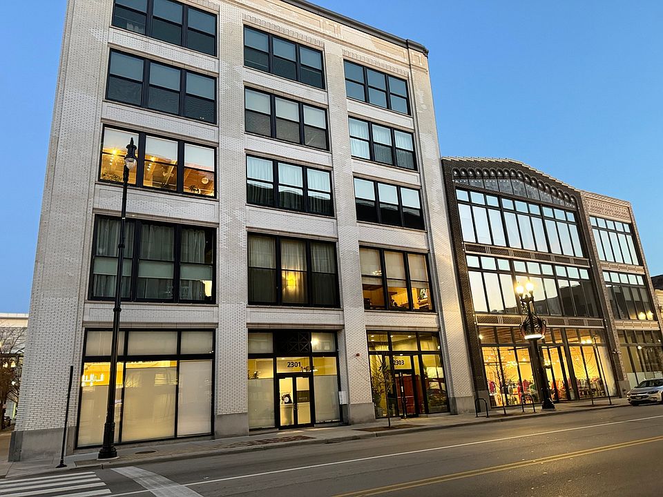 1st image of 2303 S Michigan Ave APT 205