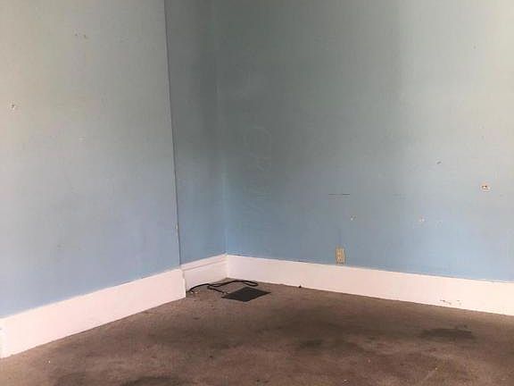 2nd image of 187-189 N Miami Ave