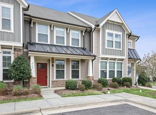 952 Ambergate Sta, Apex, NC 27502