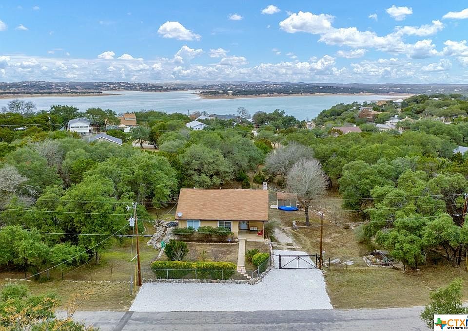 1st image of 601 Circleview Dr