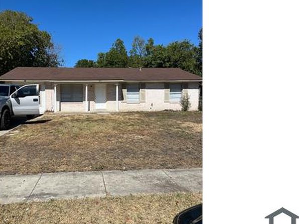 5051 Guinevere Dr