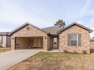 378 Wildwood Point, Jonesboro, AR 72405