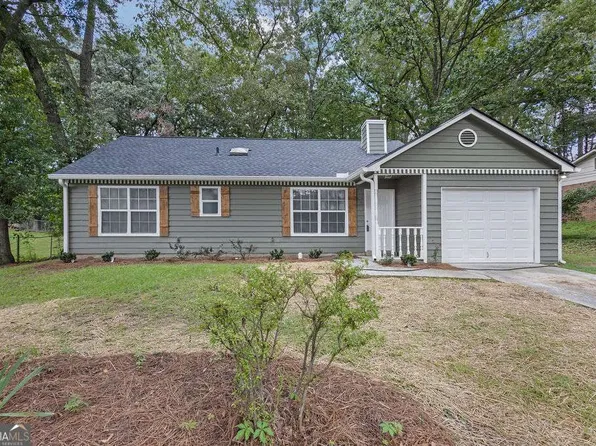 304 N Meade Dr, Peachtree City, GA 30269