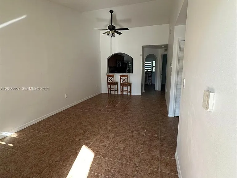 2920 SE 12th Rd #203-30 — Photo 3