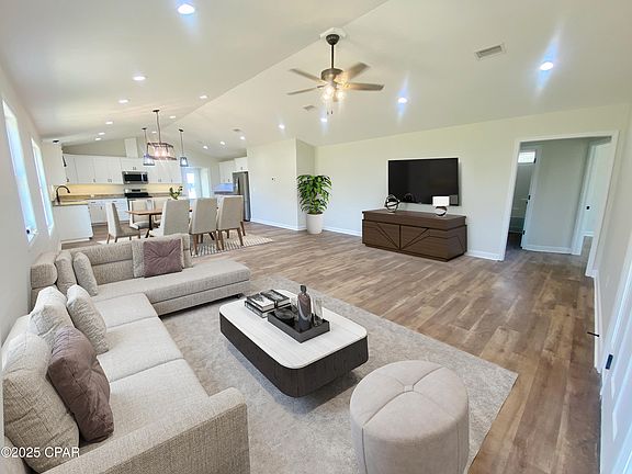 5th image of 25393 NW Rosewood Cir