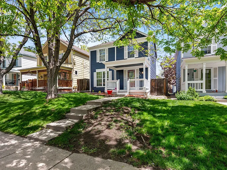 2700 Perry St — Photo 13