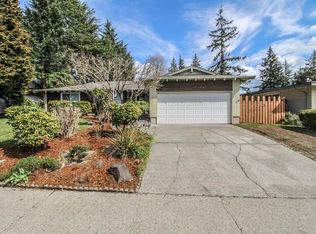 13520 117th Ave NE, Kirkland, WA 98034