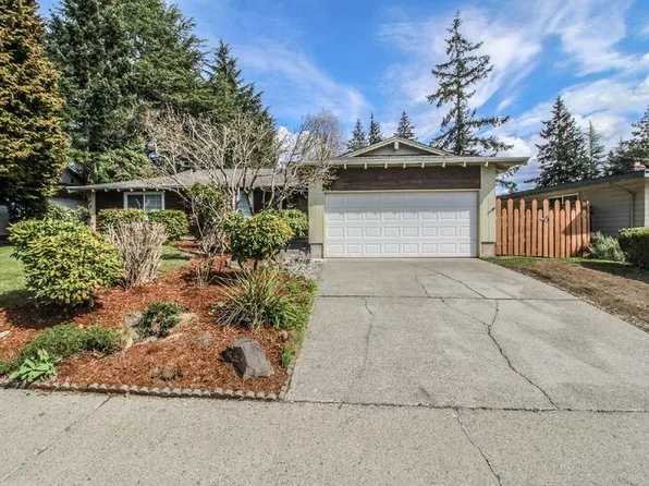 13520 117th Ave NE, Kirkland, WA 98034