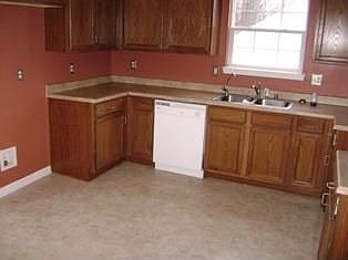 3rd image of 6907 James Madison Way