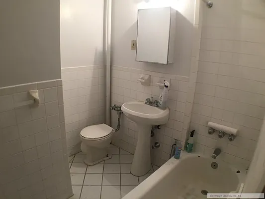 Rented by Sovereign Associates | media 13