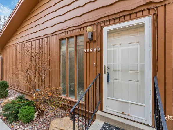 3371 S Honeycut Rd #B, Salt Lake City, UT 84106