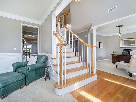 3rd image of 3807 Laurel Berry Ln