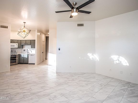 5th image of 5015 E CHEYENNE Drive #5