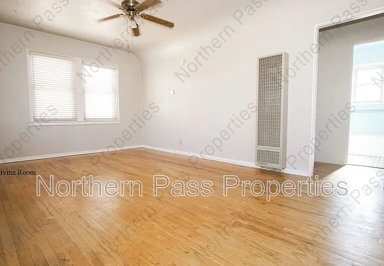 3308 Sacramento Ave — Photo 3