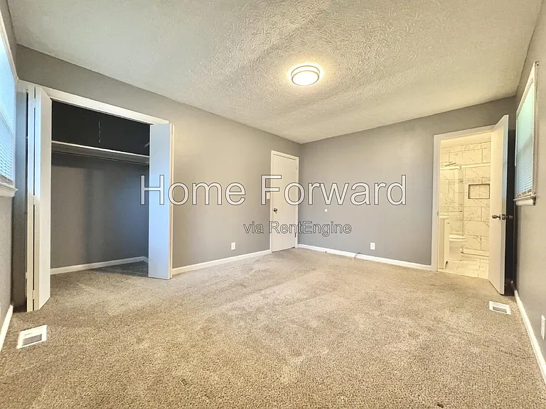 1720 Traveller Rd — Photo 10