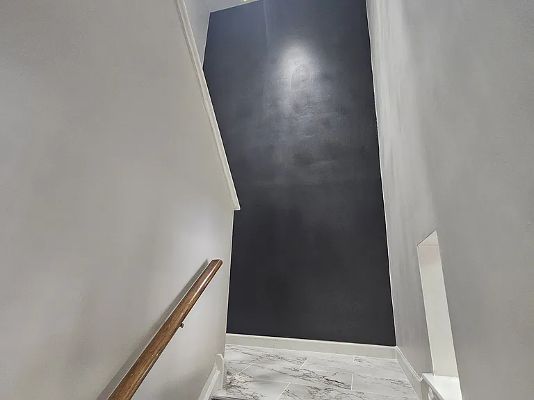 1258 Lisa Dr — Photo 20