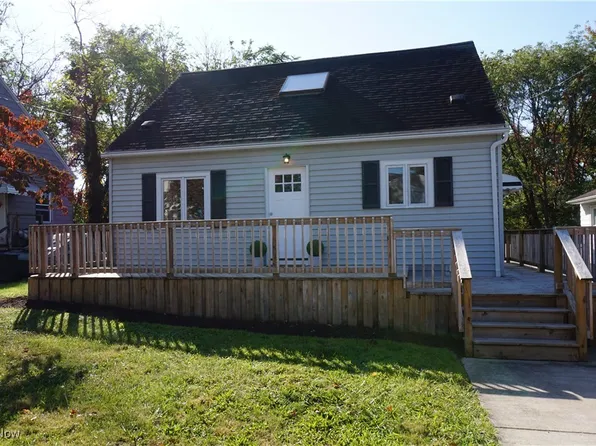 1056 Jason Ave, Akron, OH 44314