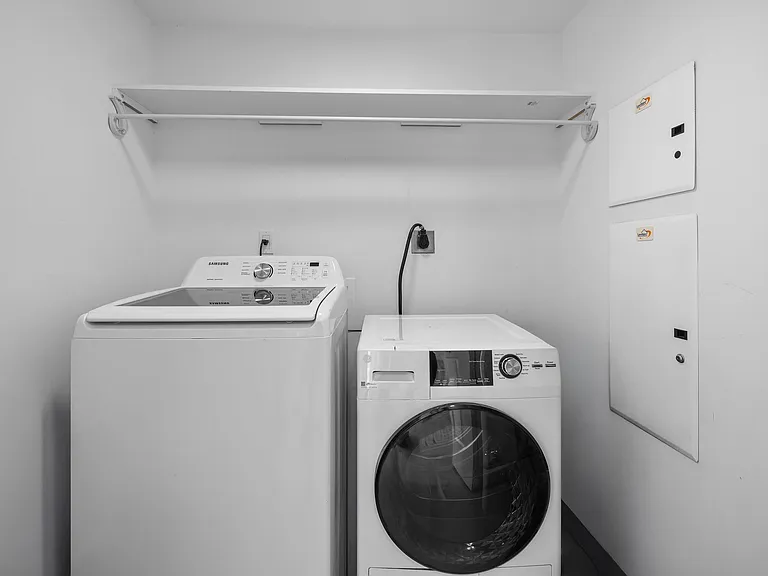 665 NE 25th St #1801A — Photo 35