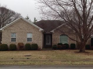 725 Springfield Blvd, Bowling Green, KY 42104