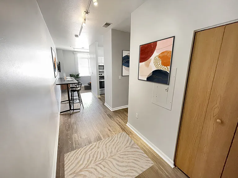 Corner House Lofts — Photo 13