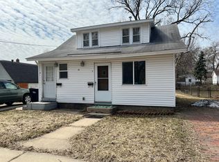 17 15th Ave SE, Rochester, MN 55904