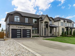 350 Weighton Dr, Oakville, ON L6K2R4