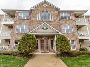 339 Sophee Ln #1000, Lakewood, NJ 08701