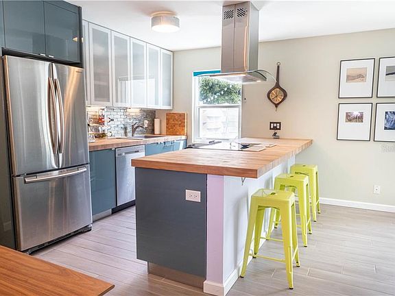 4th image of 3285 40th Way S APT B