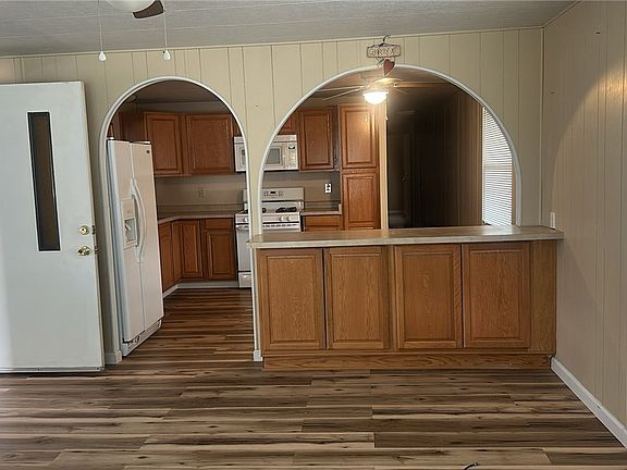 5th image of 1431 Park Lane