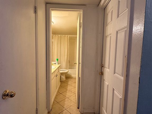 5th image of 3045 Park Ln #1064