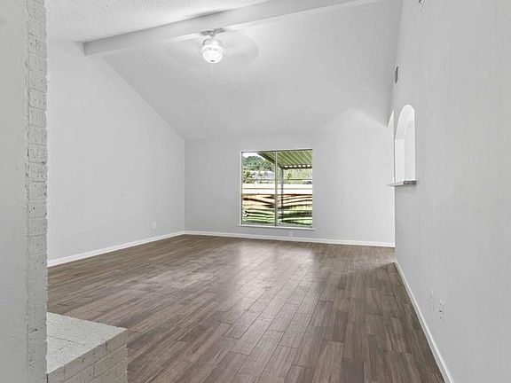 4th image of 11826 Grapewood Dr