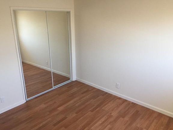 3rd image of 1015 S Marguerita Ave APT 2